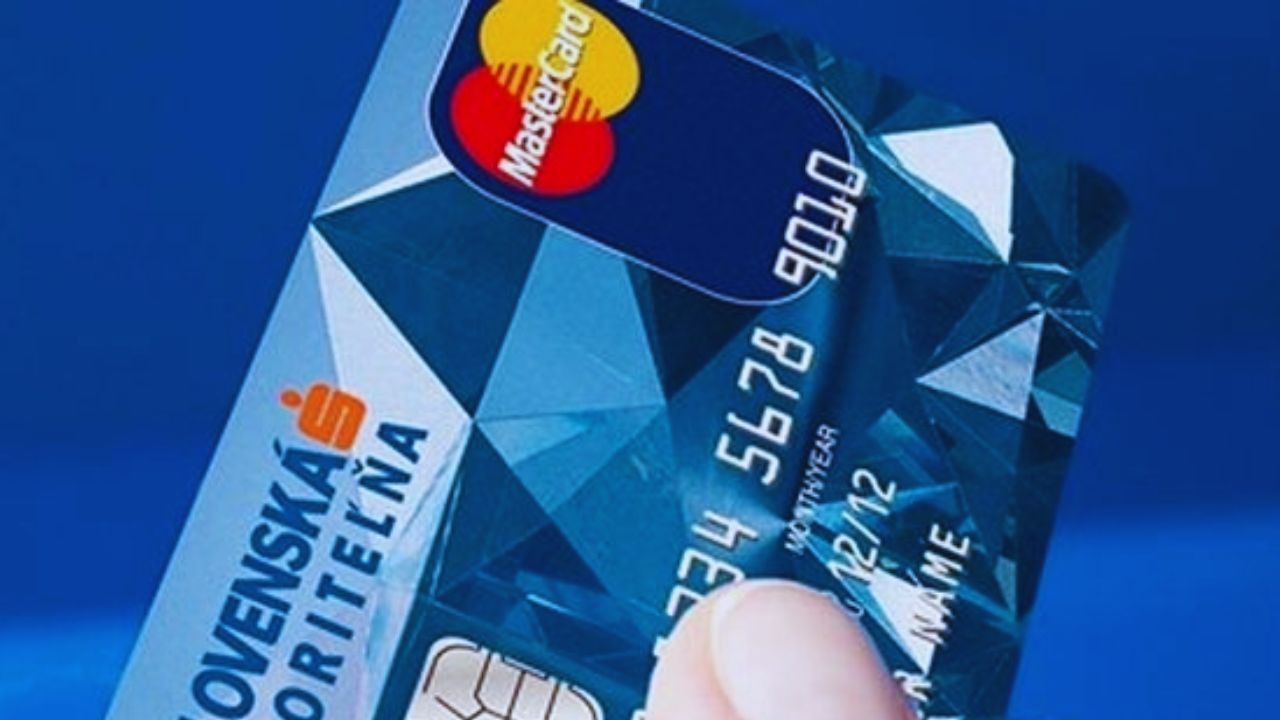 Learn How to Request a Mastercard Credit Card in Slovakia