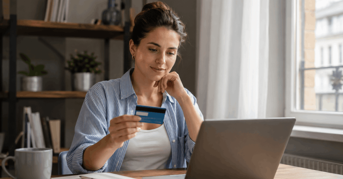 La Banque Postale Visa Classic Card Review – Transparent Fees and Everyday Benefits Explained