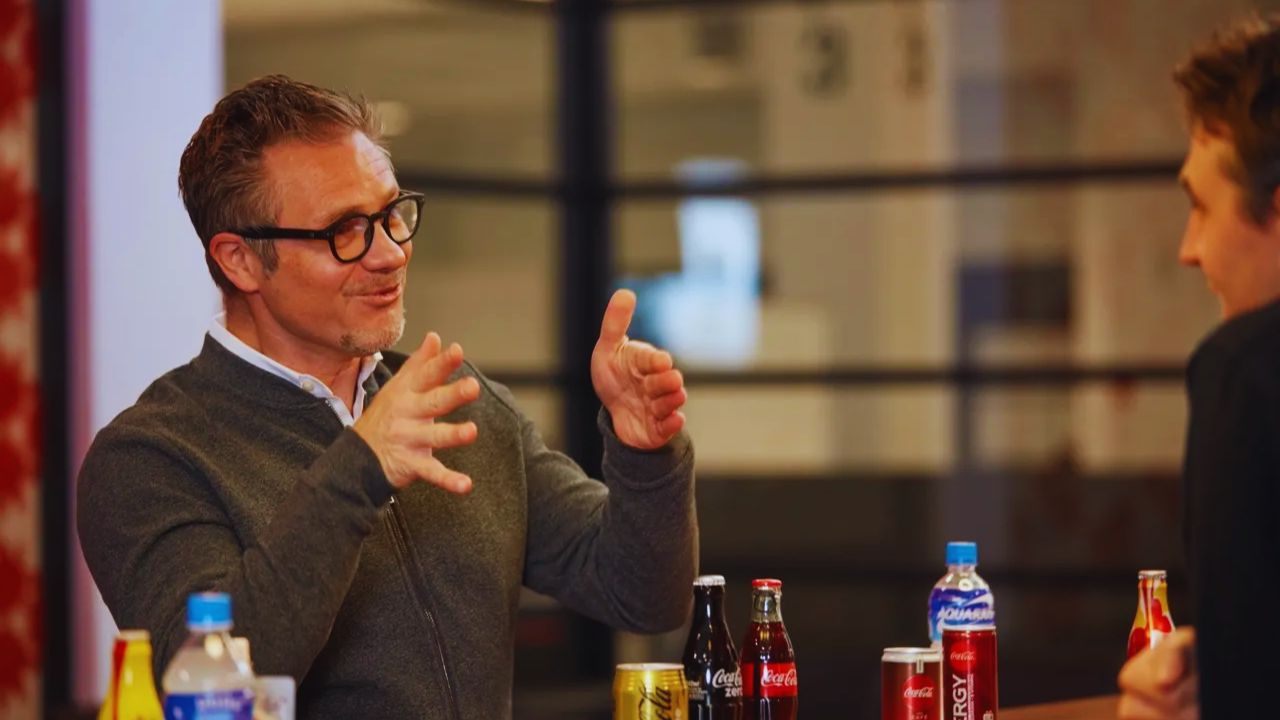 Cómo conseguir un puesto corporativo en Coca-Cola: Consejos internos para una postulación exitosa